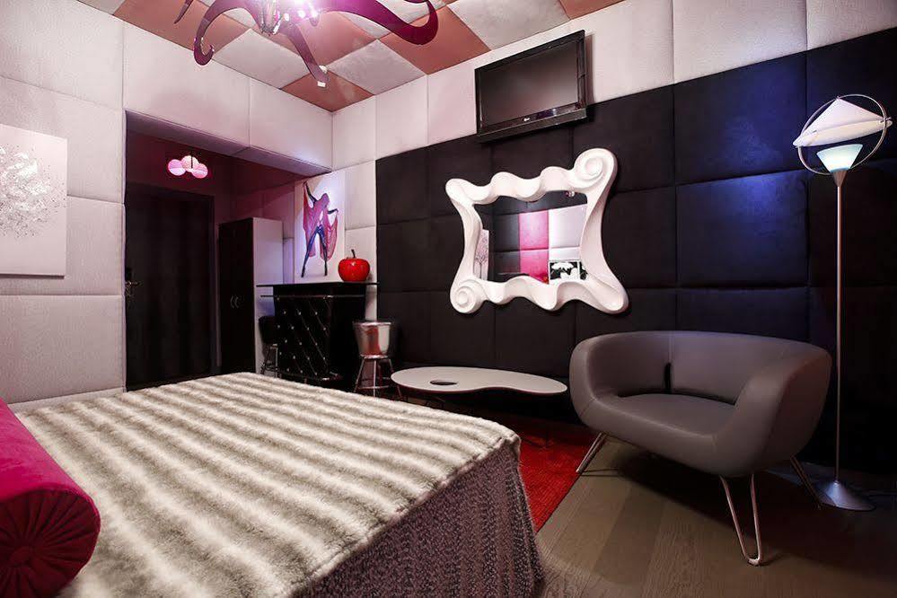 Hotel Priamos-Αdults Only Athens Ngoại thất bức ảnh