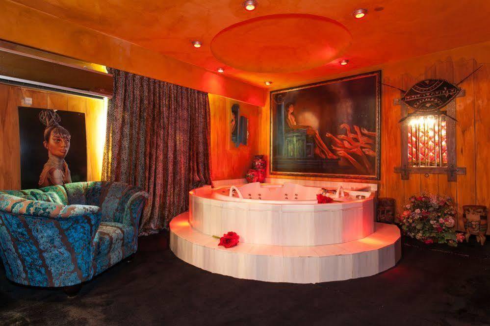Hotel Priamos-Αdults Only Athens Ngoại thất bức ảnh